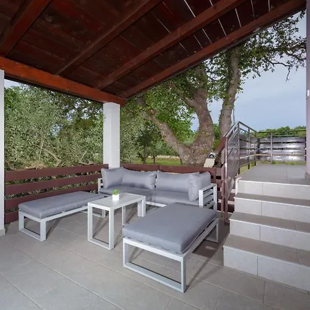 House Fontanele Semesterbostad Pula