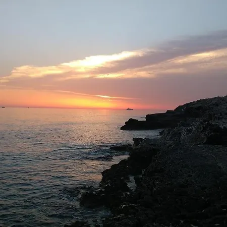 Semesterbostad House Fontanele Pula