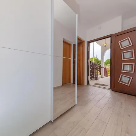 House Fontanele Сasa de vacaciones *