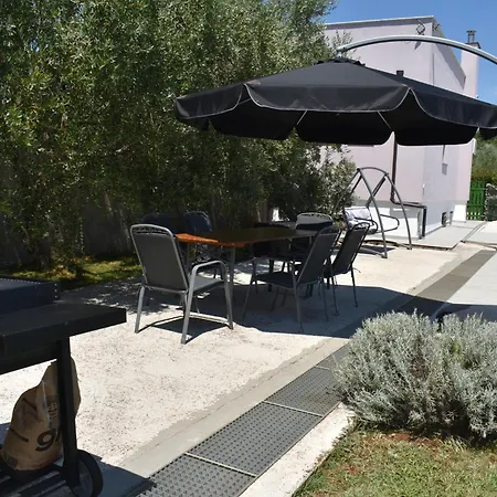 Nyaraló House Fontanele *