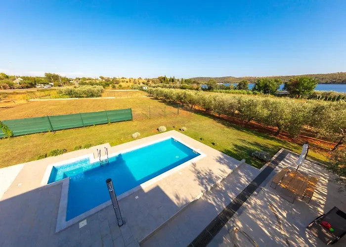 Holiday home House Fontanele
