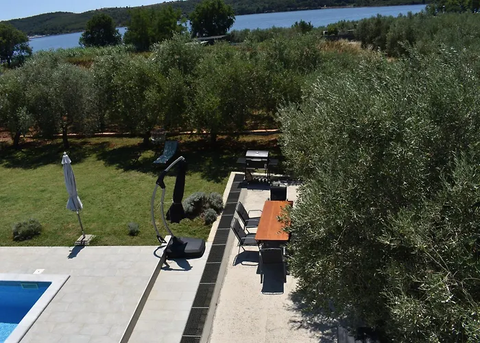 House Fontanele * Pola